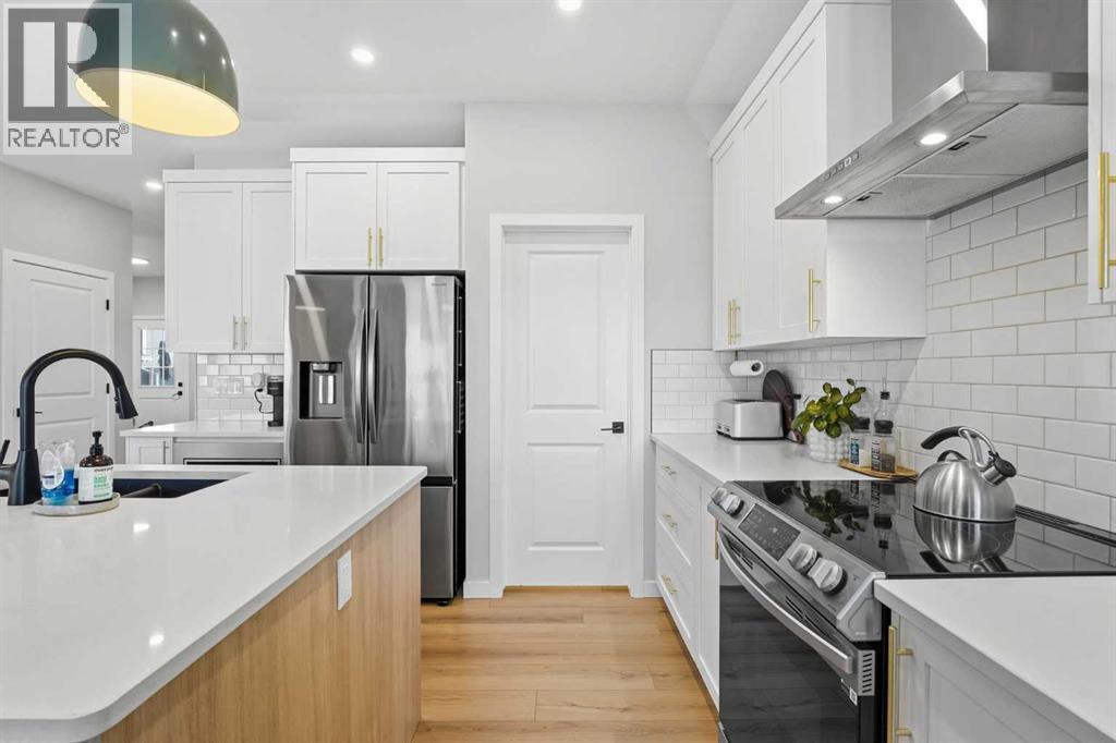 557 Baywater Manor SW - 10