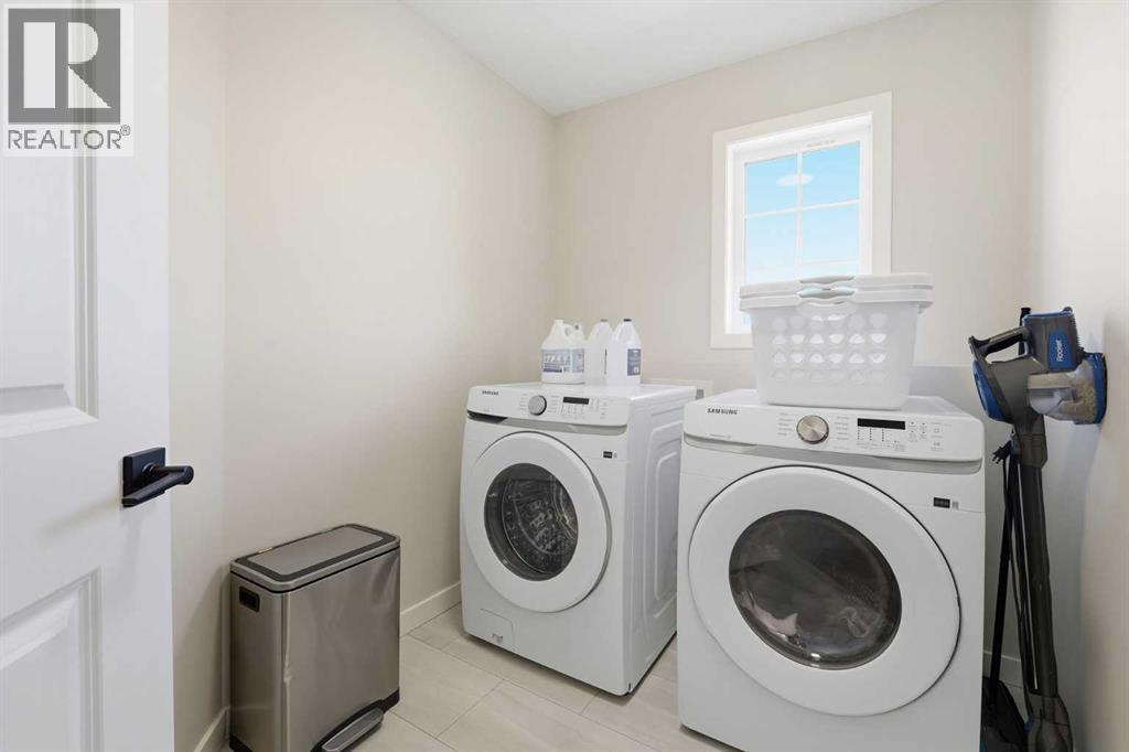 557 Baywater Manor SW - 23