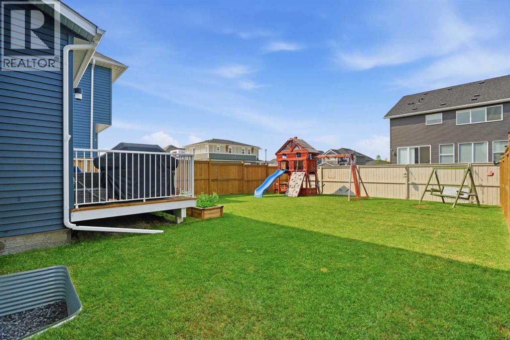 557 Baywater Manor SW - 26