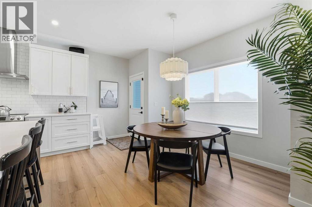 557 Baywater Manor SW - 5