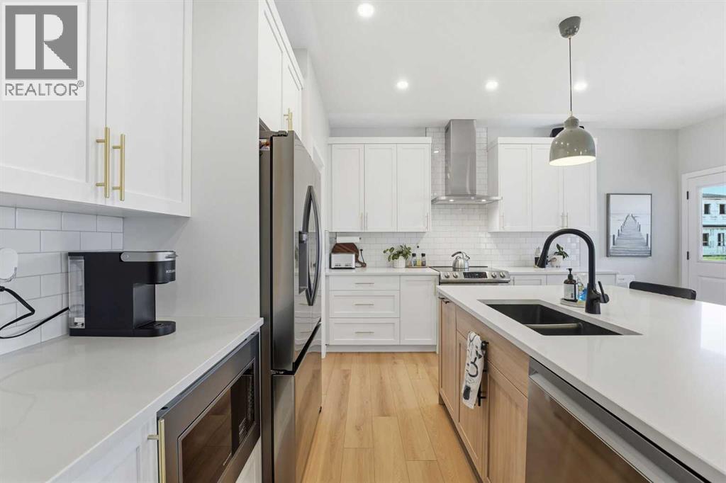 557 Baywater Manor SW - 9