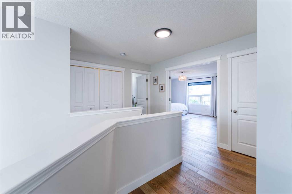 240 Willowmere Close - 23