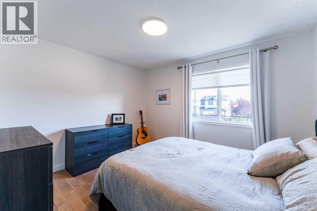 240 Willowmere Close - 35