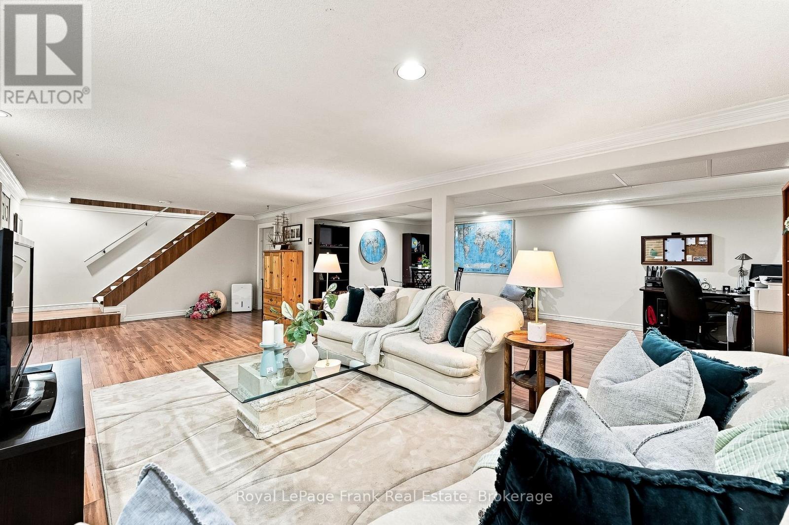 559 ALMA STREET - Image 41