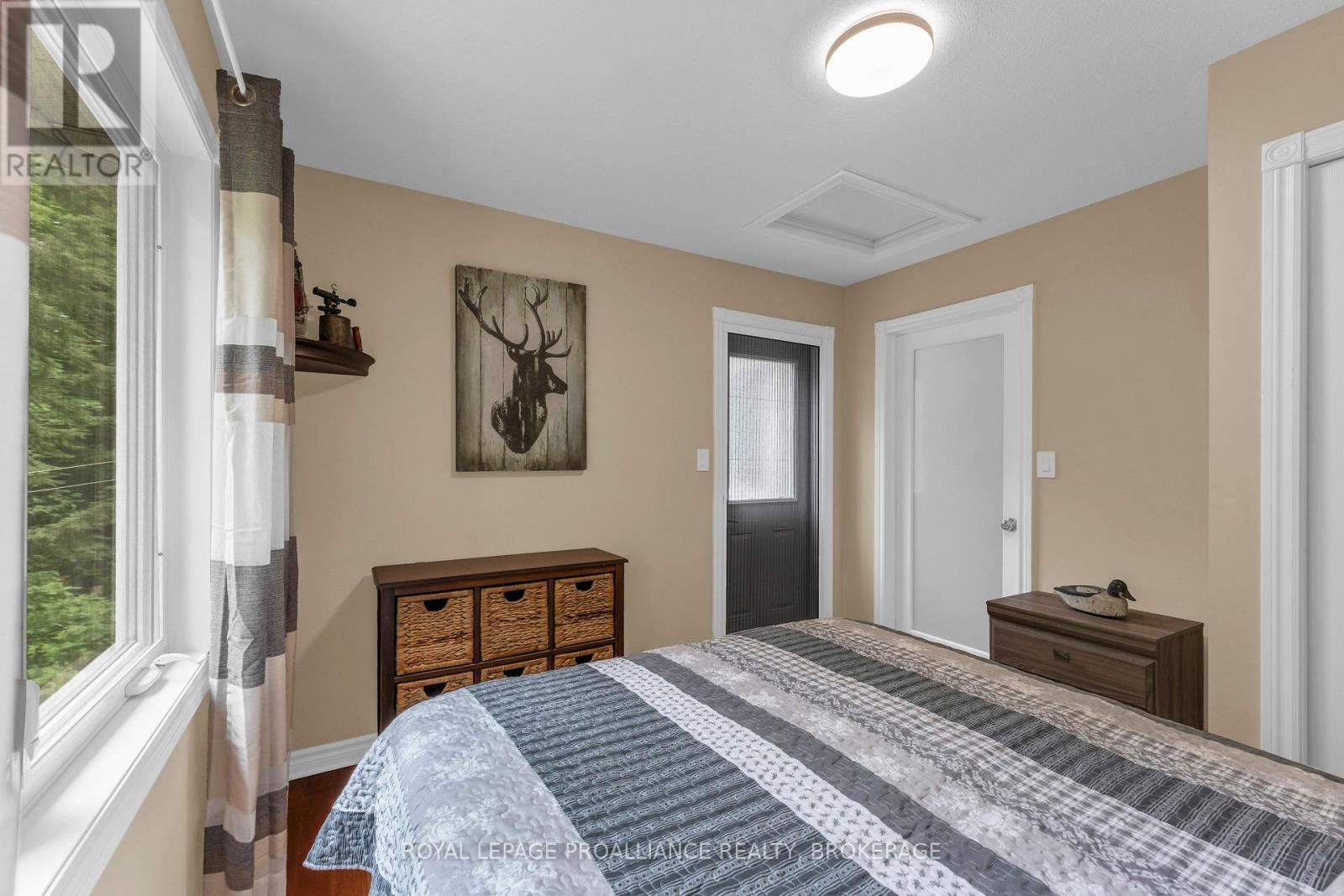 1082 SPRING MILL LANE, PERTH ROAD - Image 25