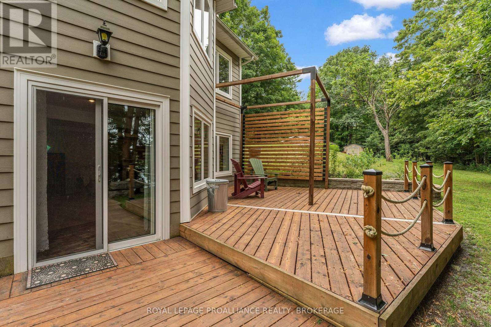 1082 SPRING MILL LANE, PERTH ROAD - 32