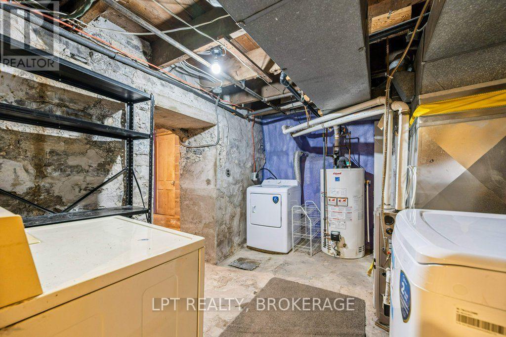 374 BARRIE STREET - Image 19