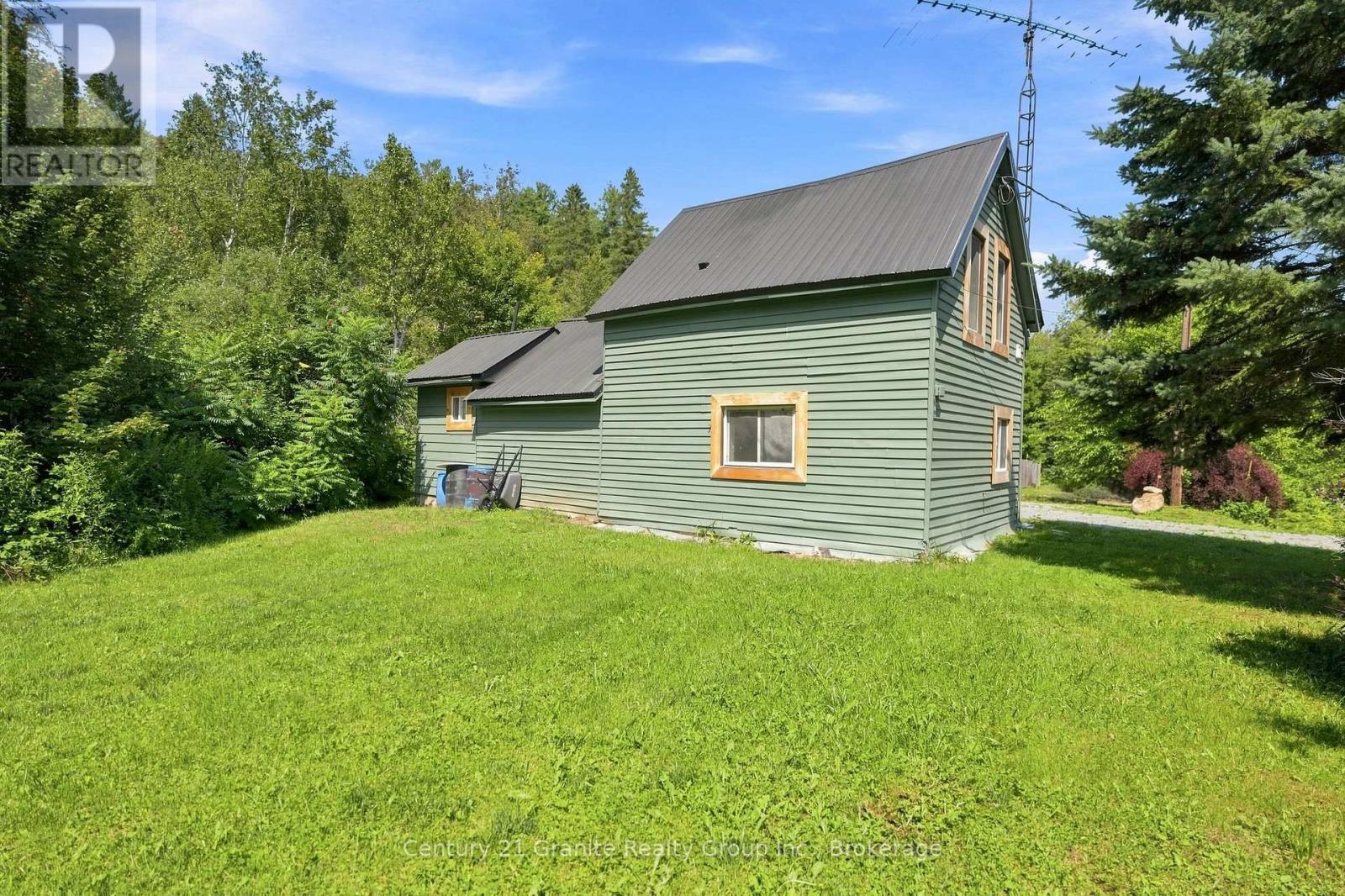630 SOUTH BAPTISTE LAKE ROAD - 11