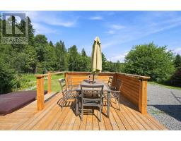 630 South Baptiste Lake Road, Hastings Highlands, ON K0L1C0 Photo 8