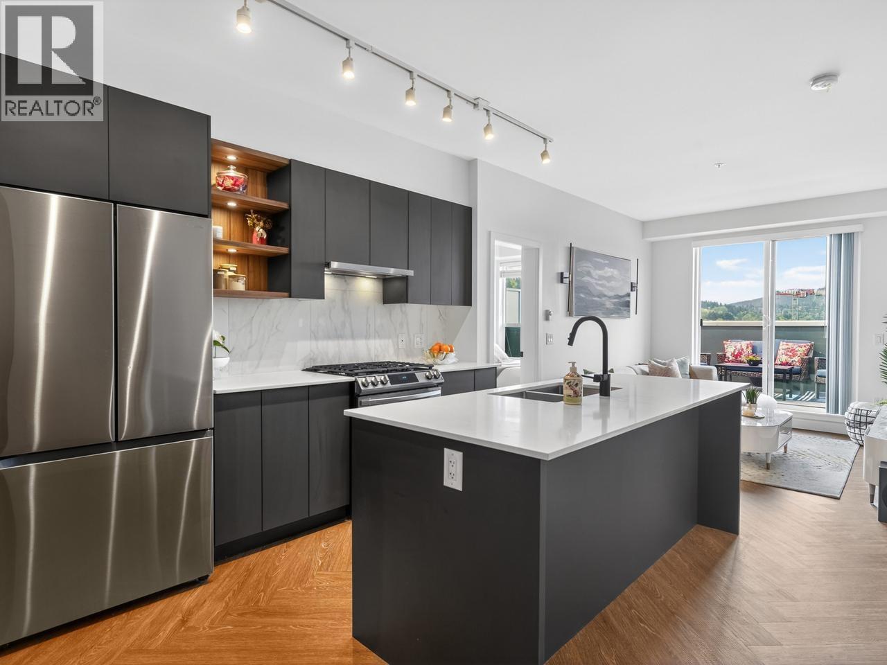 606 3229 ST JOHNS STREET, Port Moody