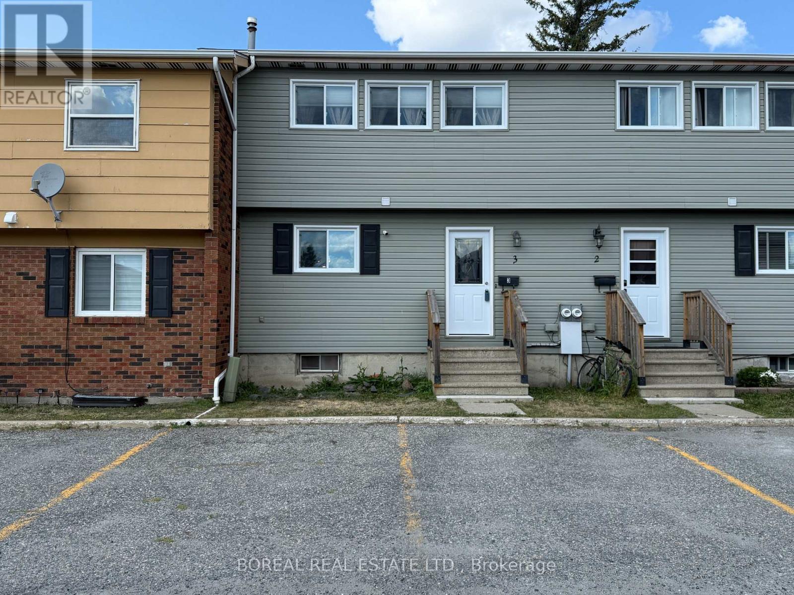 Property for sale at 3 - 577 COLLEGE STREET