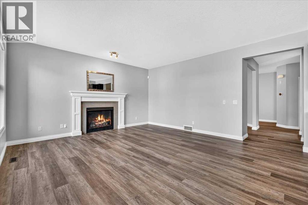 51 Evansborough Road NW, Evanston, Calgary photo 4