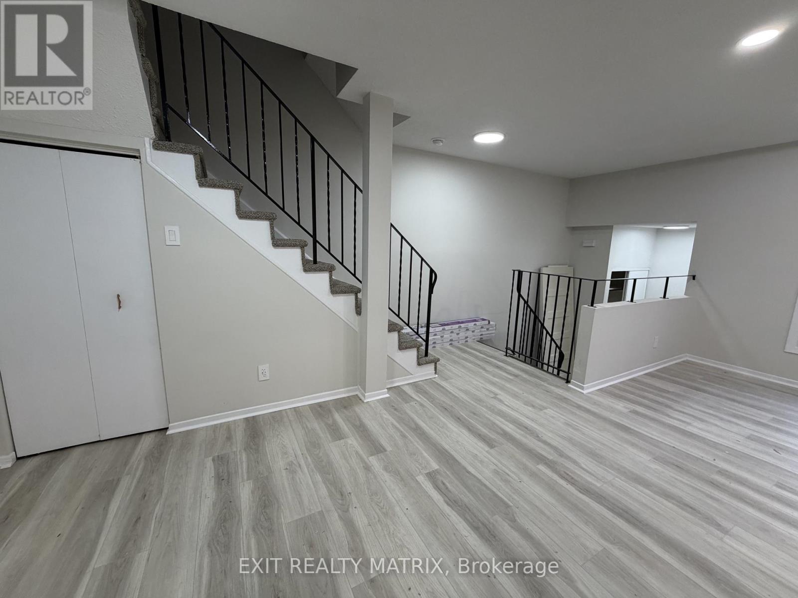 3 Bed, 2 Bath House for Rent in Ottawa – 50 – 2610 DRAPER AVENUE, Ottawa – MLS# X13666798 - Image 6
