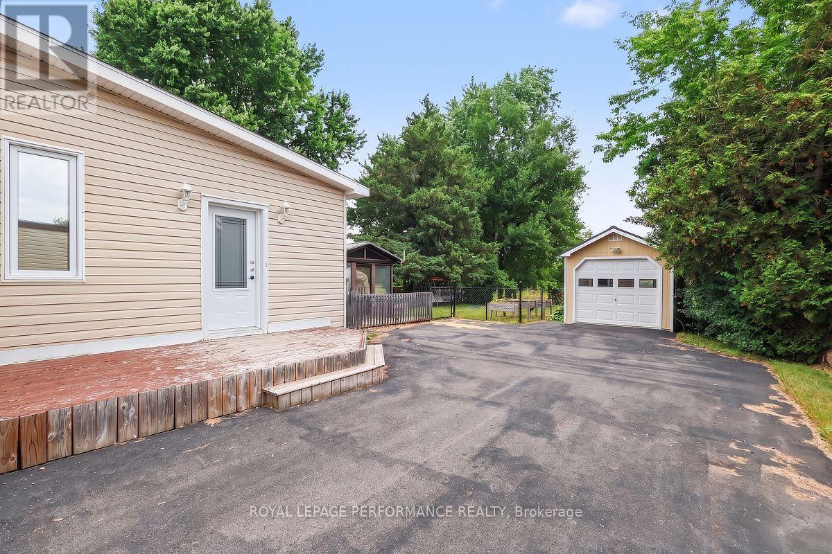 636 COUNTY ROAD 9 ROAD - 33
