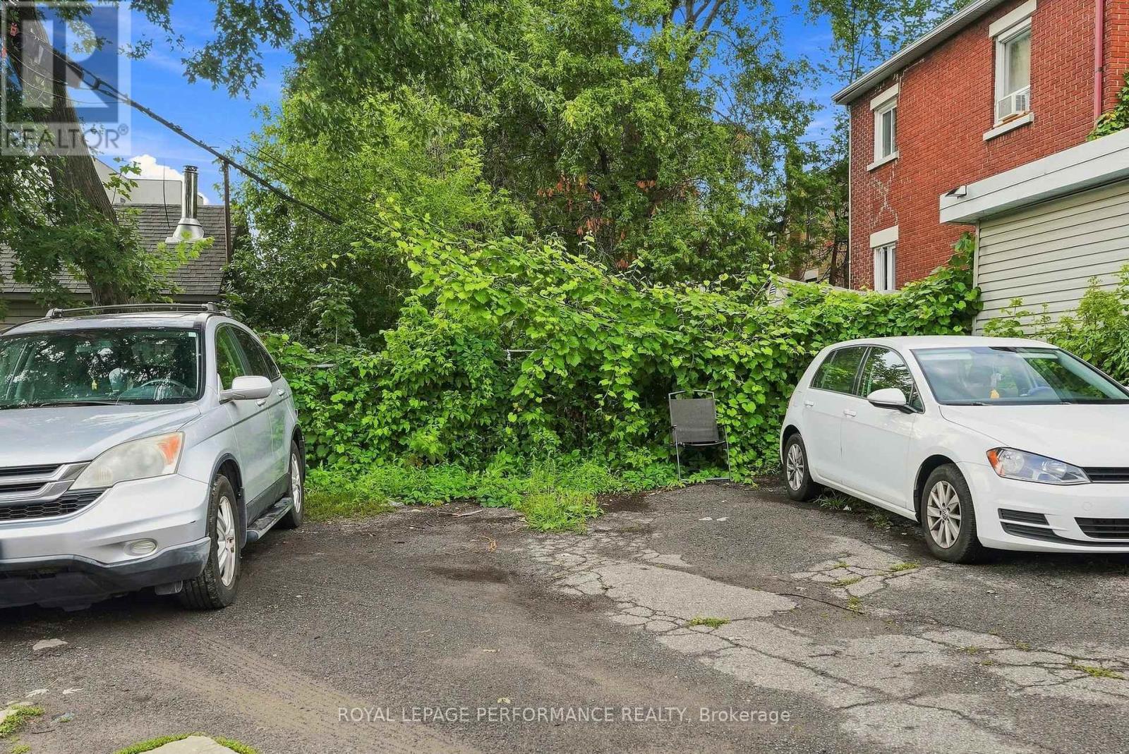 1 - 251 Ste Monique Street