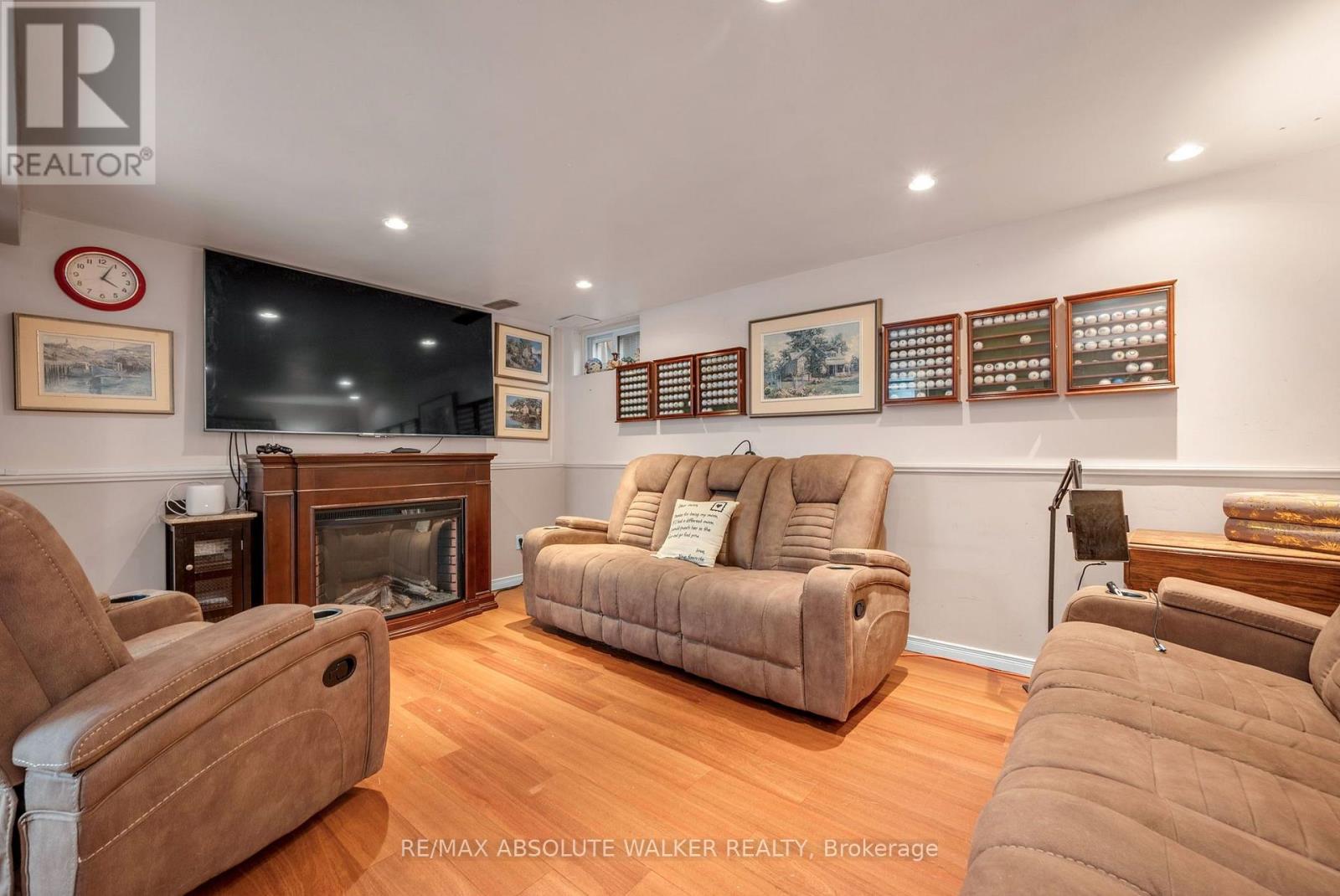 3 Bed, 2 Bath House for Sale in Ottawa – 1752 STONEHENGE CRESCENT, Ottawa – MLS# X13667026 - Image 22