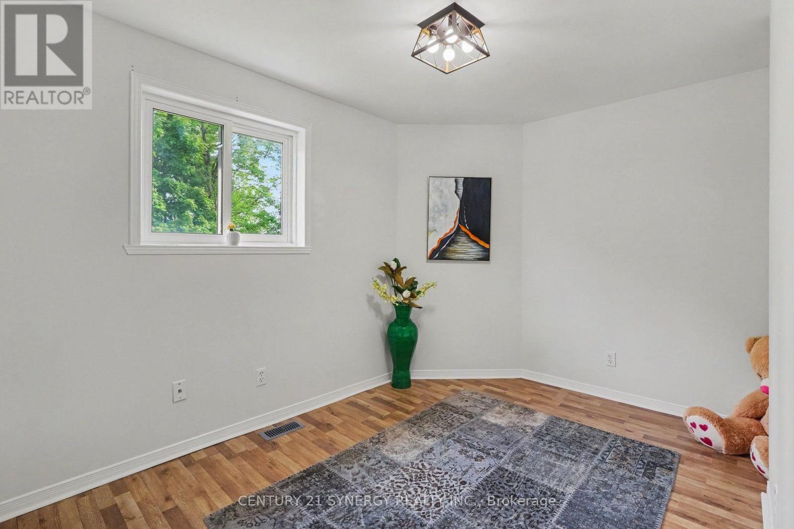 436 YVES STREET - Image 22