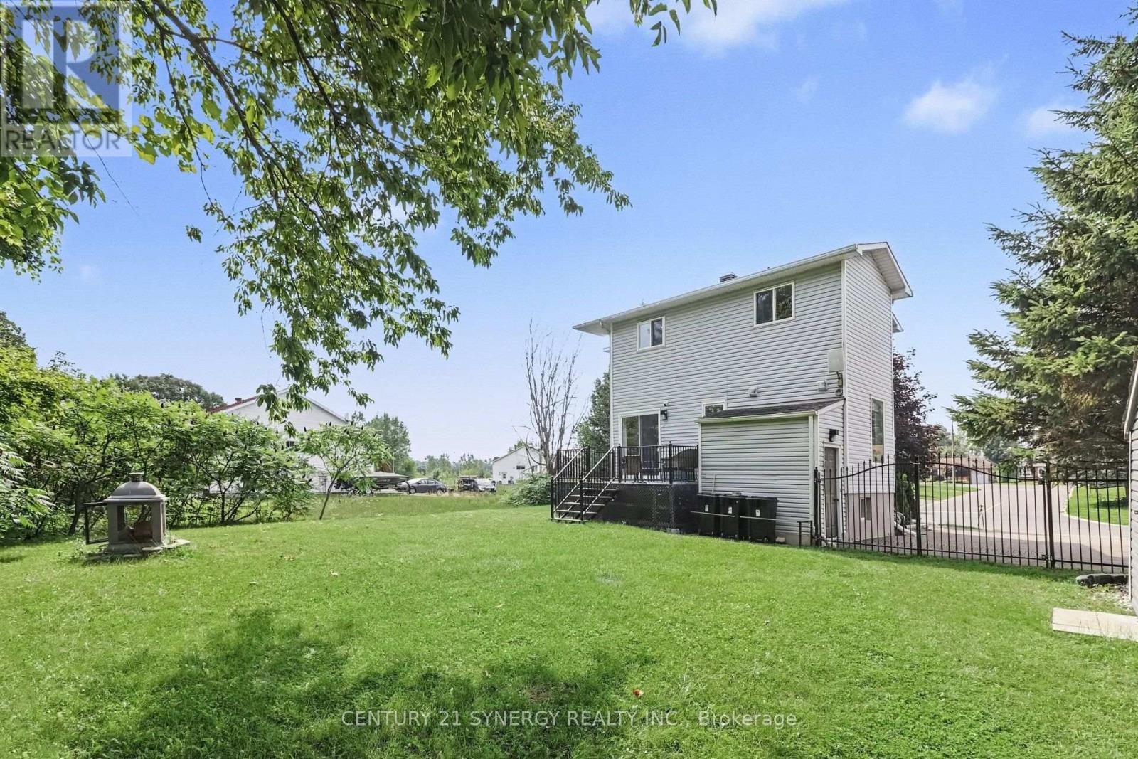 436 YVES STREET - Image 36