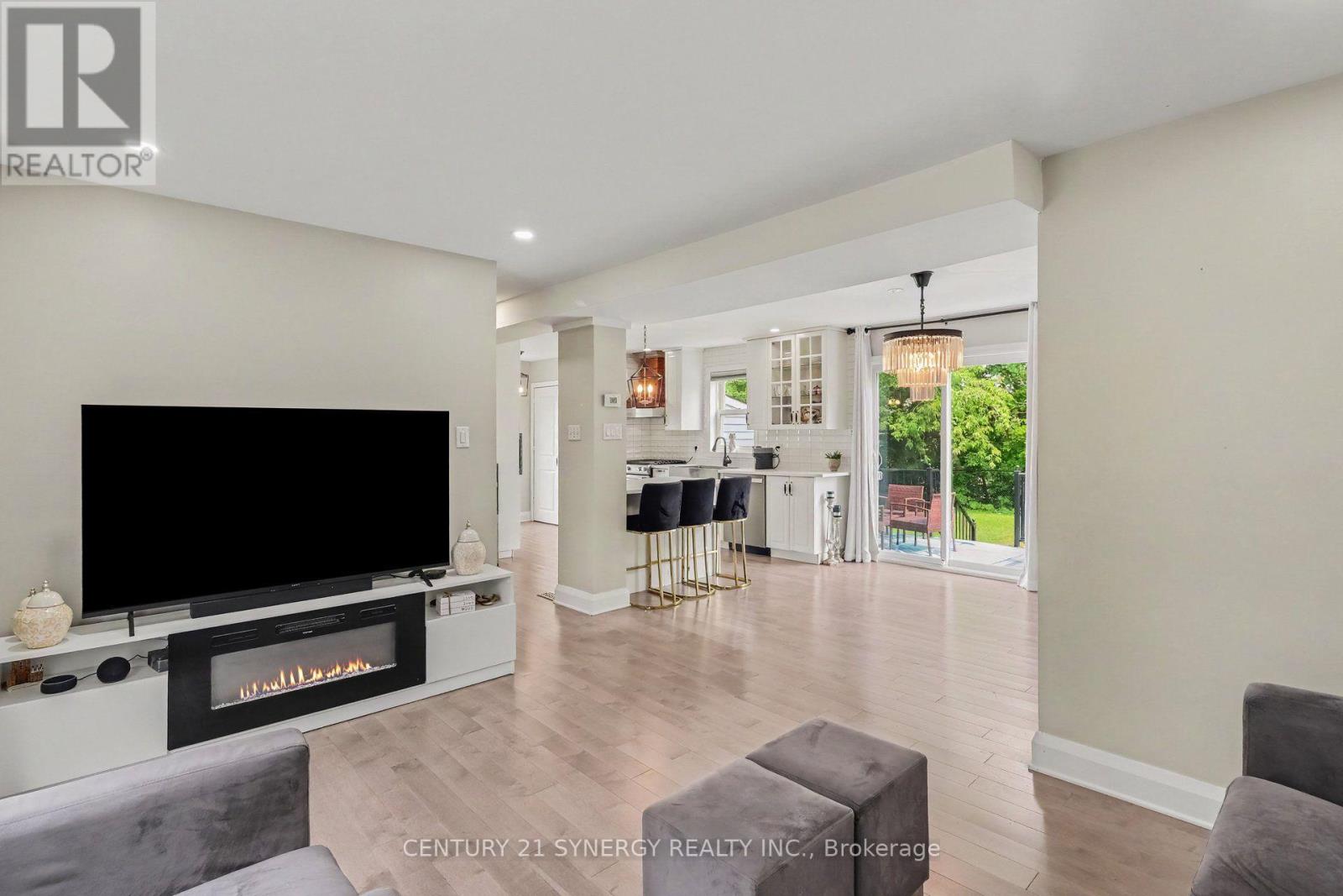 436 YVES STREET - Image 7
