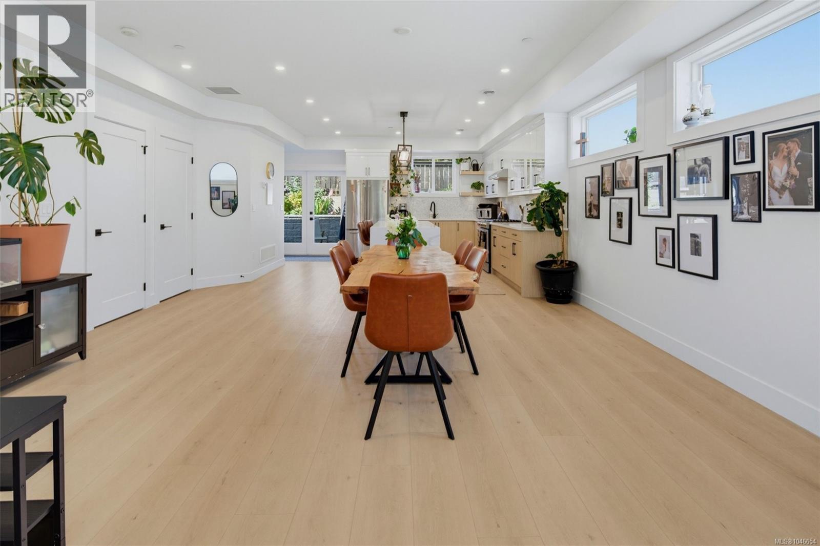 2078 Camden Pl - Image 12