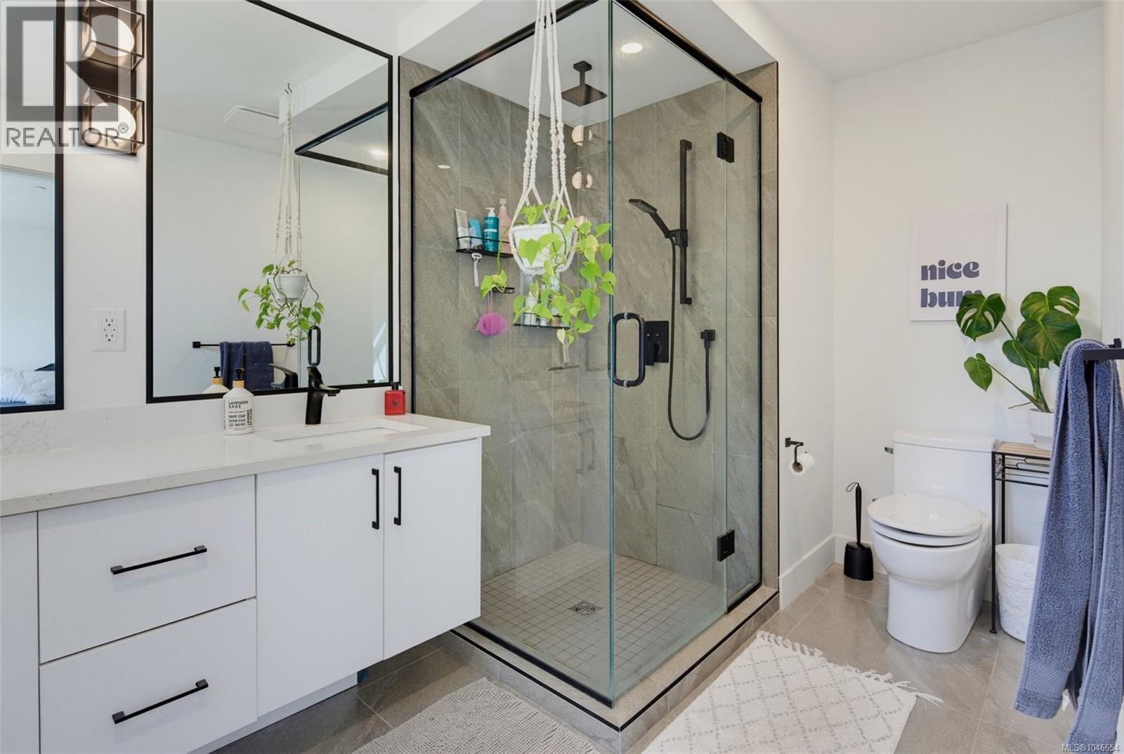 2078 Camden Pl - Image 26