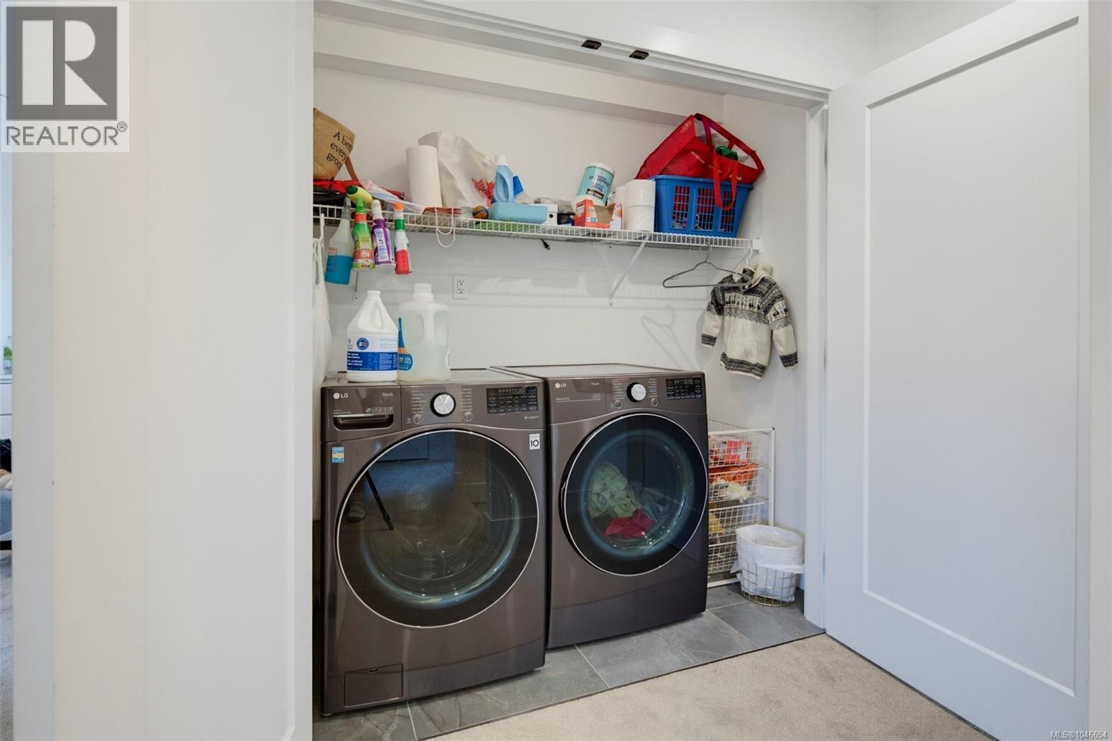 2078 Camden Pl - Image 32