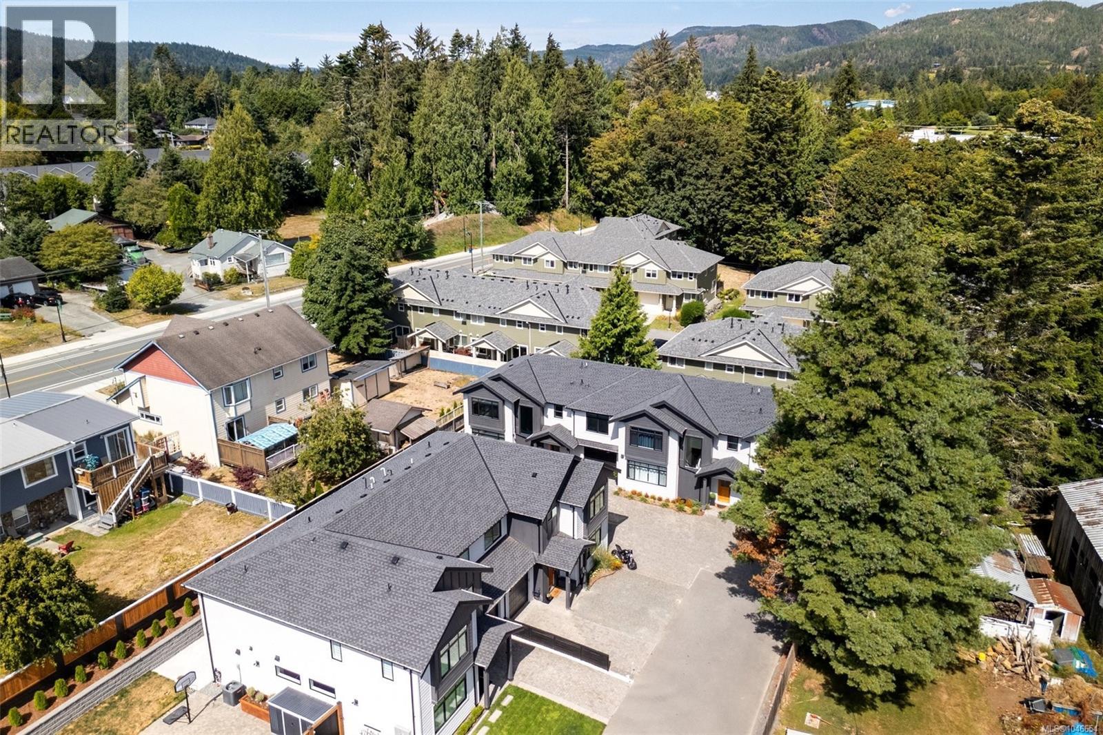 2078 Camden Pl - Image 37