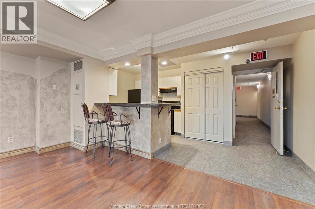 #1608 515 RIVERSIDE DRIVE West - 28