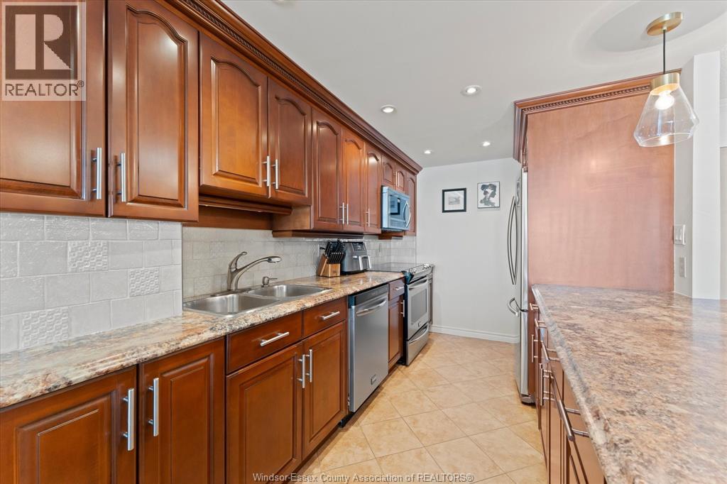 #1608 515 RIVERSIDE DRIVE West - 9