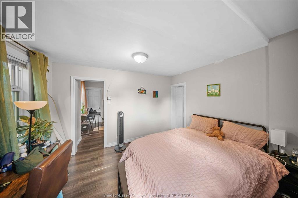 771 CHILVER ROAD - 31