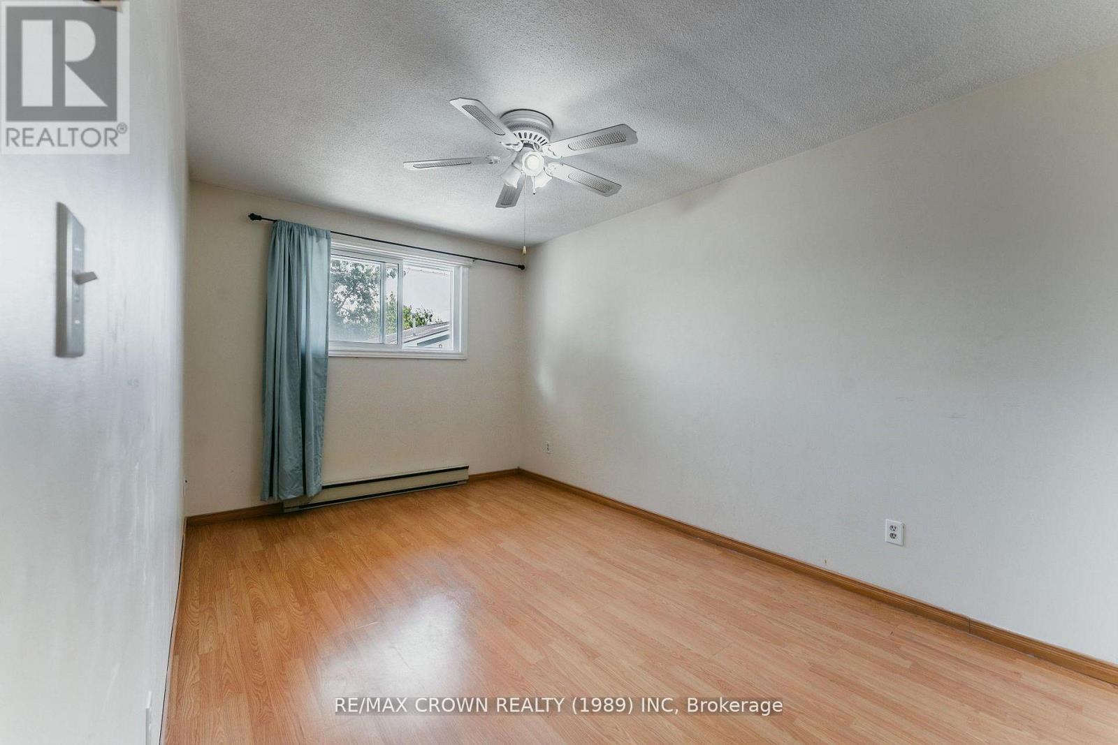 307 MCKENZIE AVENUE - 13
