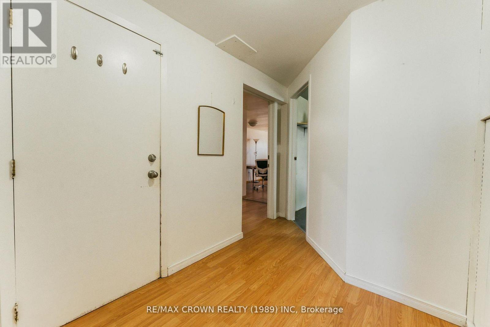 307 MCKENZIE AVENUE - Image 24