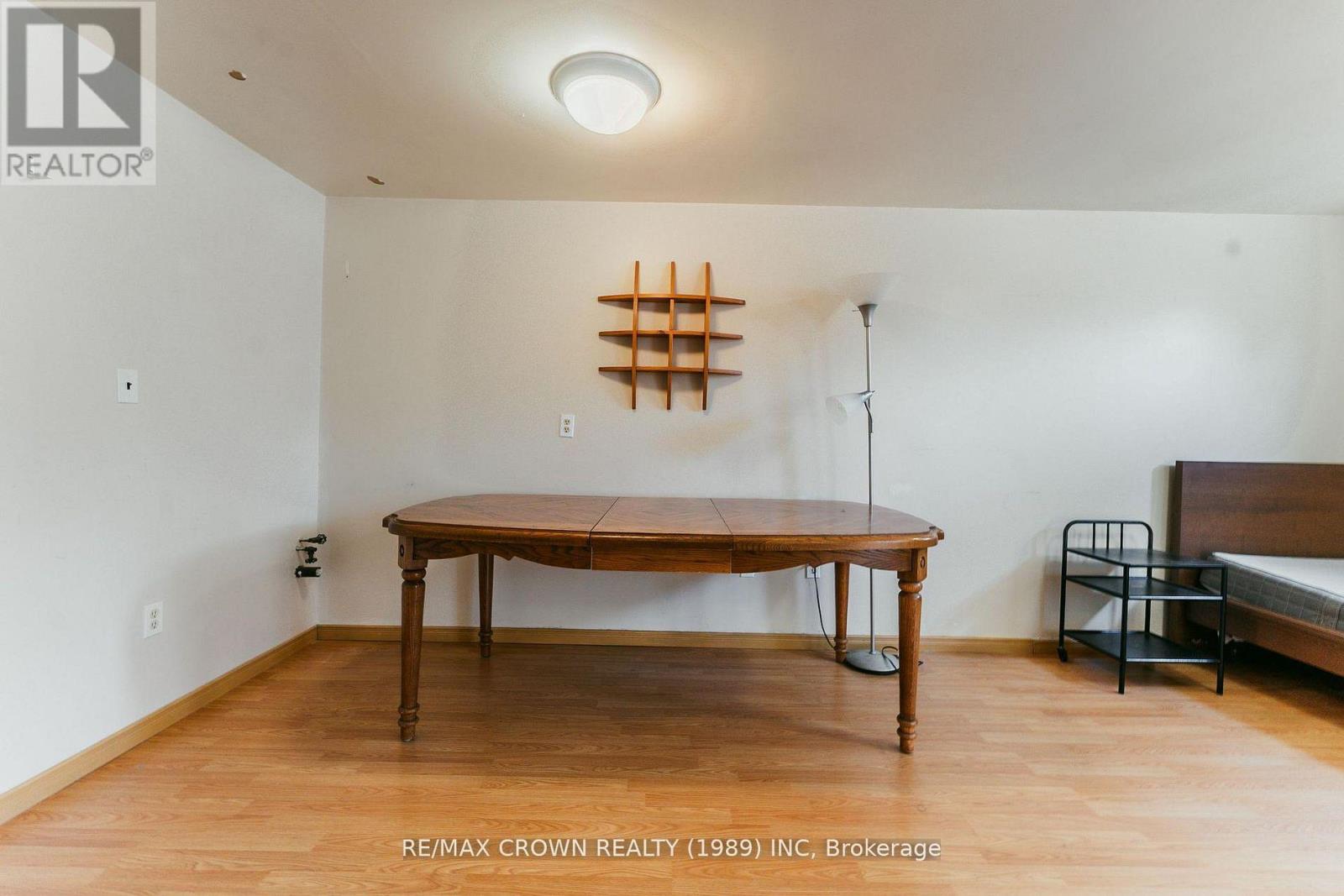 307 MCKENZIE AVENUE - Image 36