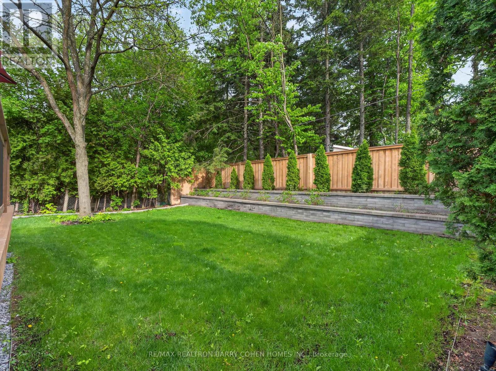205 NORTHWOOD DRIVE - 40