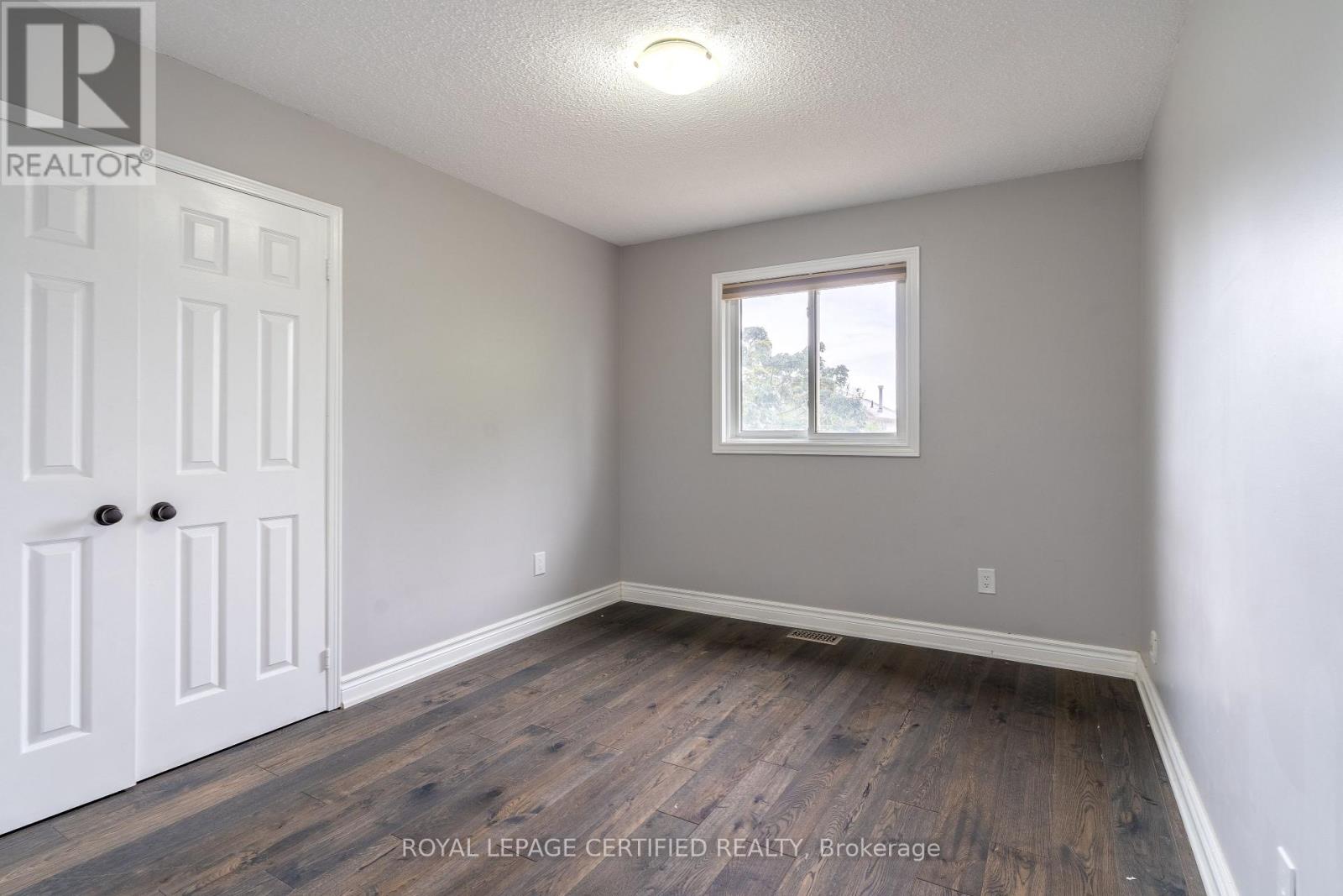 976 GRANDVIEW STREET N - 14