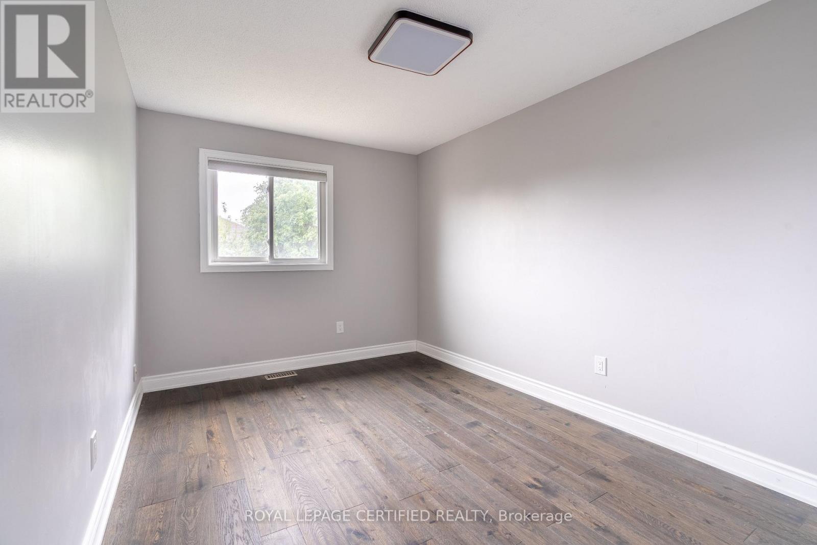 976 GRANDVIEW STREET N - 15