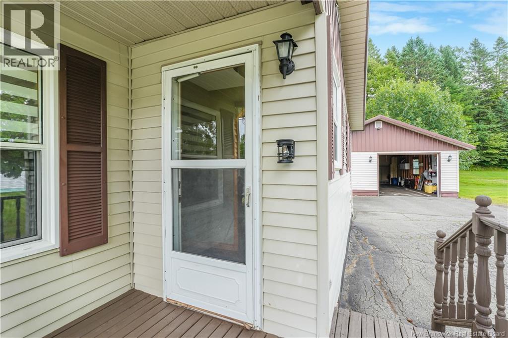 11792 Route 105 - Image 6