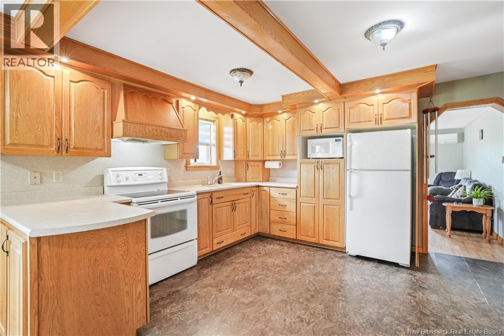 11792 Route 105 - Image 10