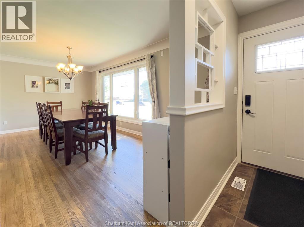 35 Crystal DRIVE - Image 3