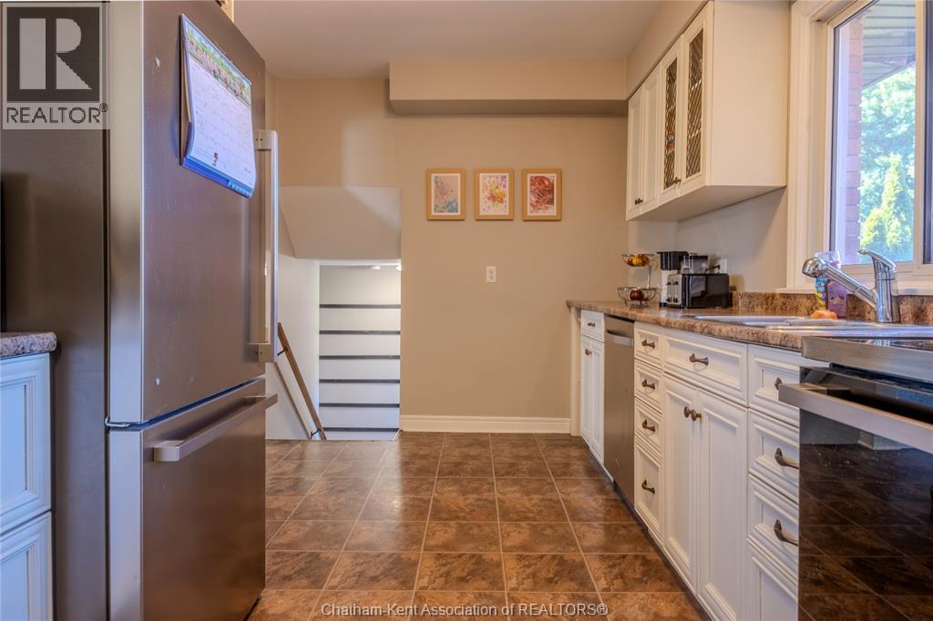 35 Crystal DRIVE - Image 11