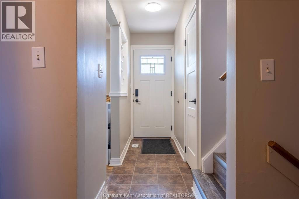 35 Crystal DRIVE - Image 12