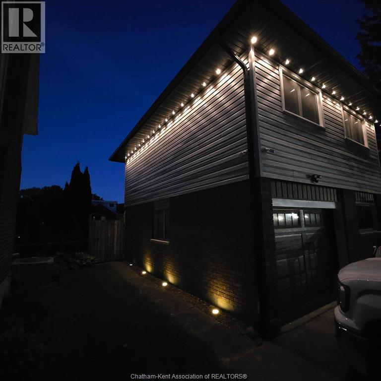 35 Crystal DRIVE - Image 41