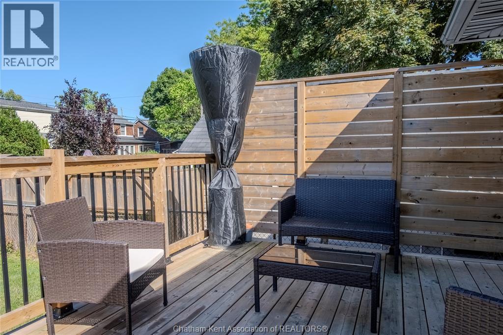 35 Crystal DRIVE - Image 36