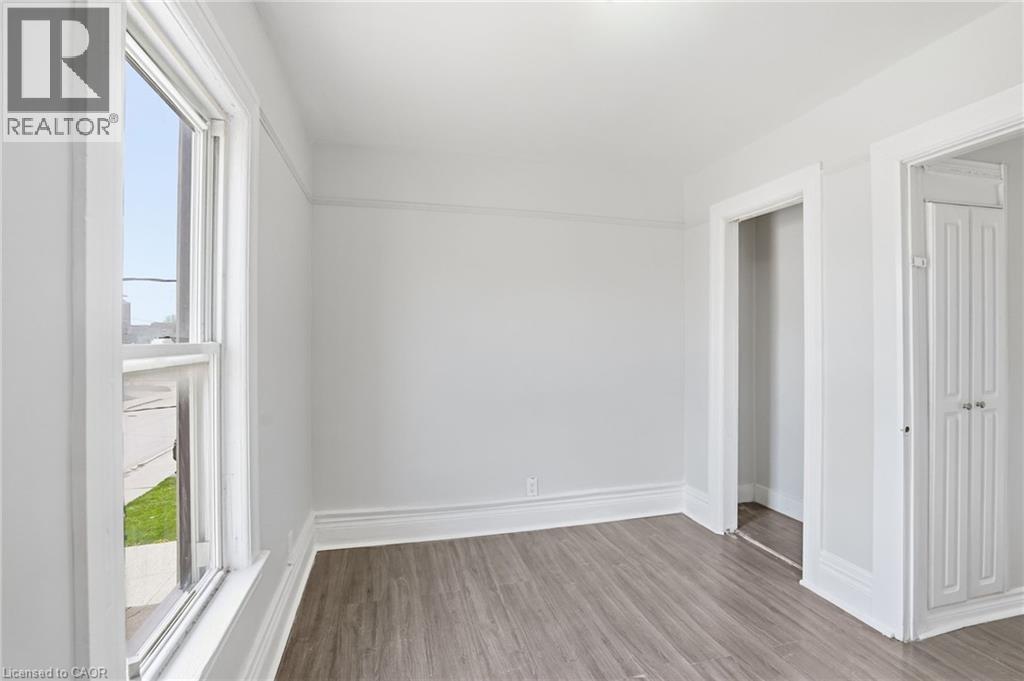 5671 DESSON Avenue - Image 22