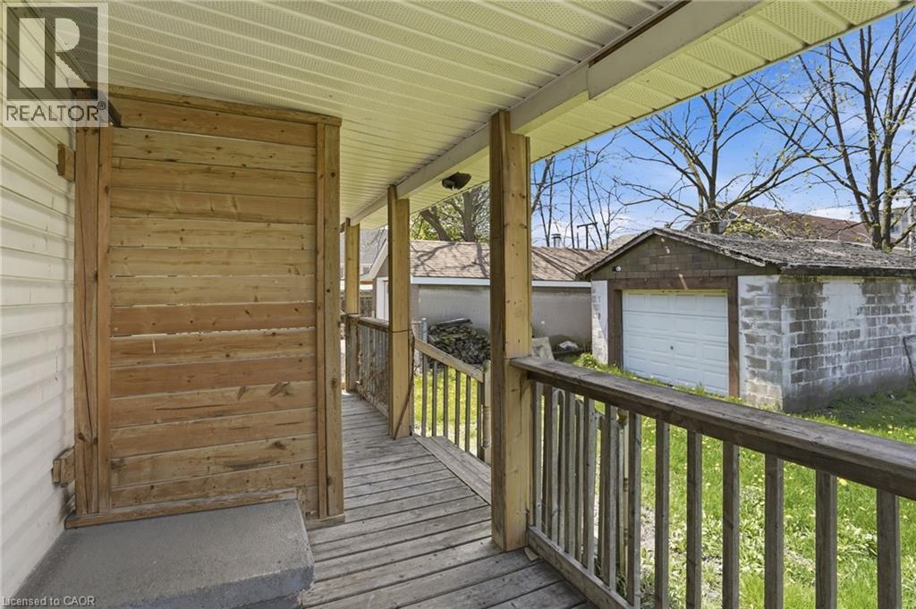 5671 DESSON Avenue - Image 41