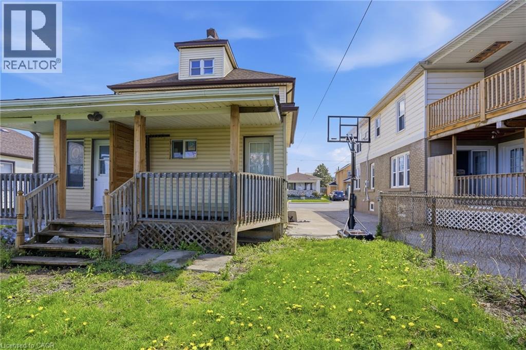 5671 DESSON Avenue - 44