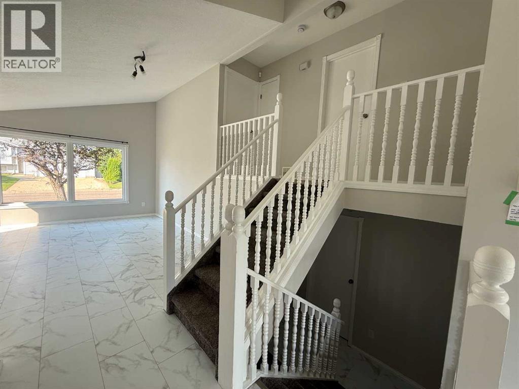 2725 57B Avenue - Photo 10