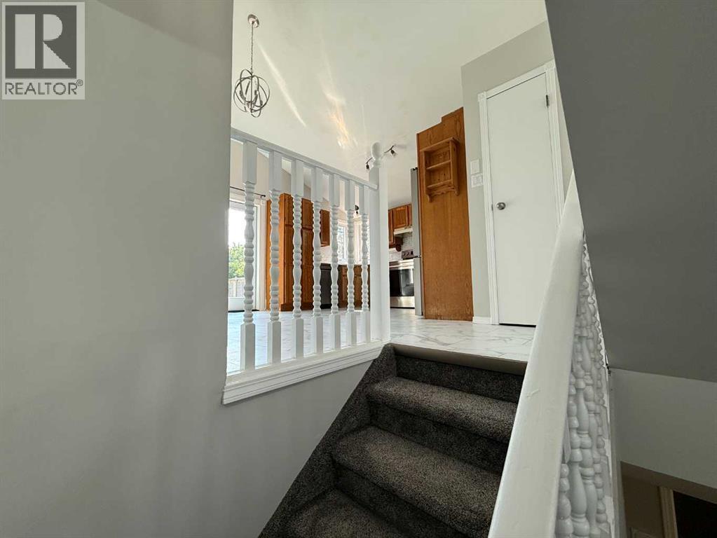 2725 57B Avenue - Photo 18