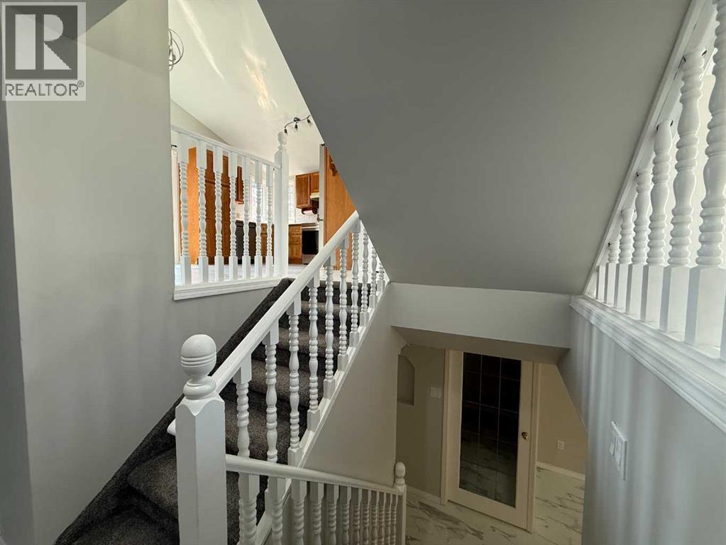 2725 57B Avenue - Photo 14