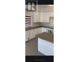 3024 Sandy Acres Avenue, Severn, ON L3V8P8 Photo 9